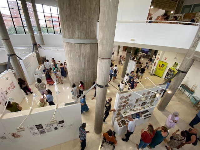 UNIVERSIDAD POPULAR exposicin `Artes Plsticas, Artesana y Tradiciones'.