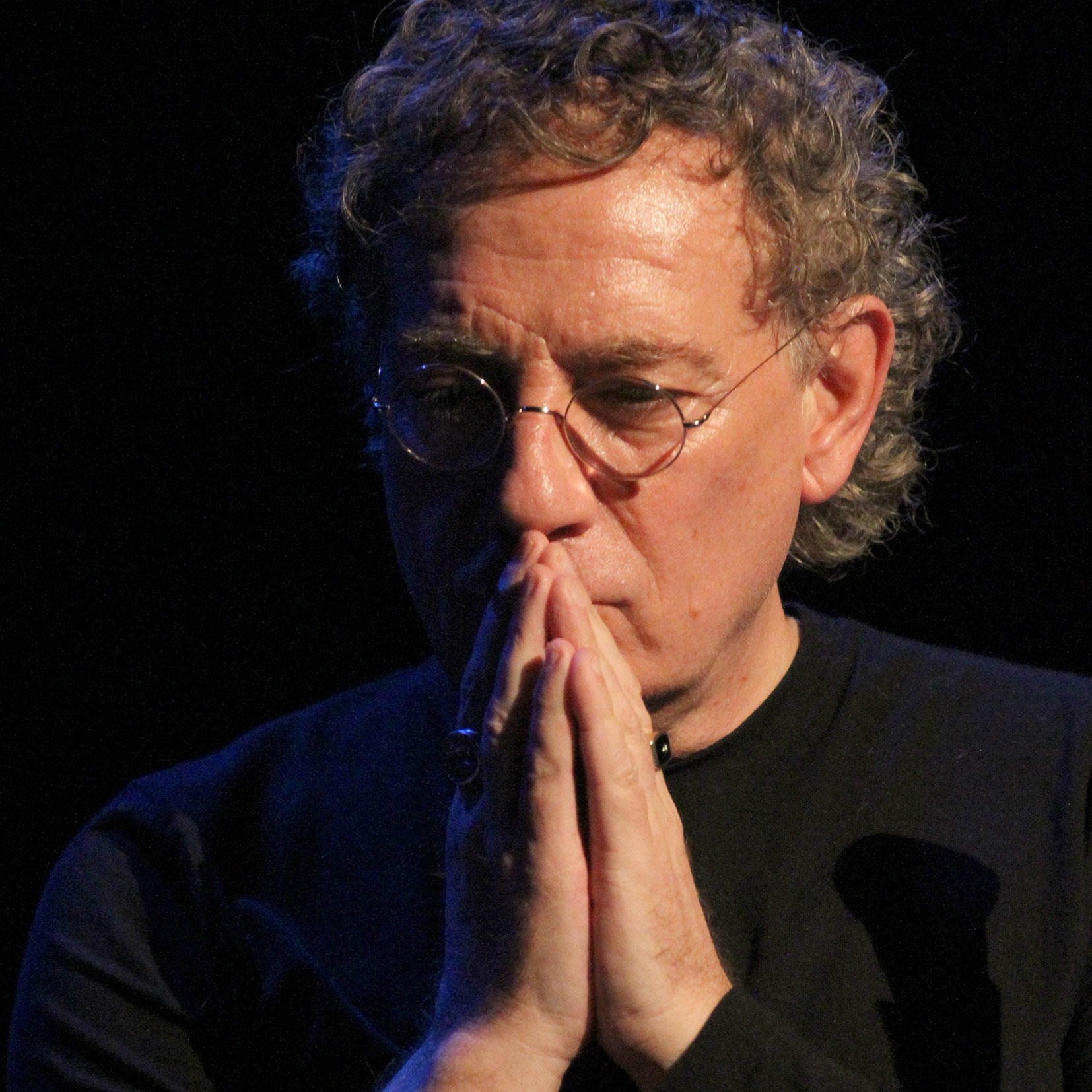 CARTAGENA PIENSA: JUAN CARLOS MESTRE `ASAMBLEA. POES�A REUNIDA 1975-2025�